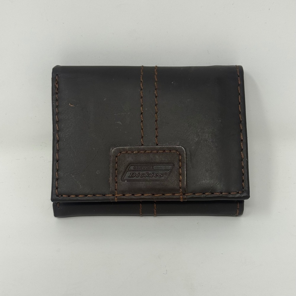 Genuine Dickies Mens Trifold Wallet Brown Leather RFID Blocking Zipper Pocket